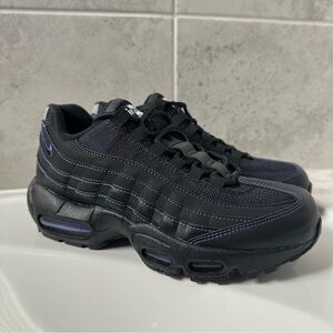 Nike Air Max 95 Size 6.5 Youth
